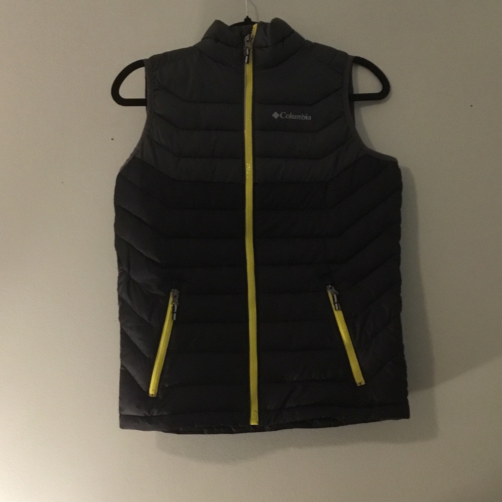 Columbia Unisex Black Vest with Yellow Zippers